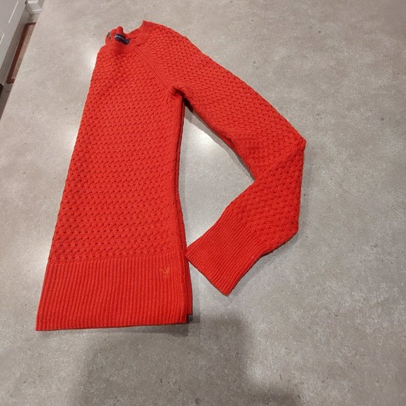 AMERICAN EAGLE OUTFITTERS Red Basket Weave Design L/S Sweater - Size XS/TP - Picture 9 of 11